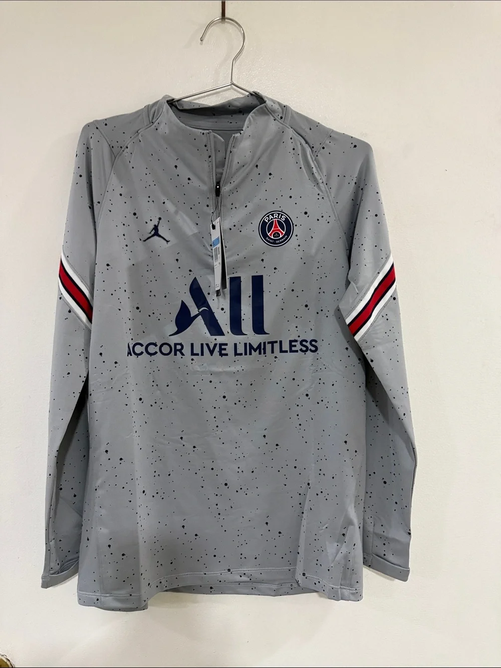 Vintage Jordan PSG Light Gray and Navy Speckled Training